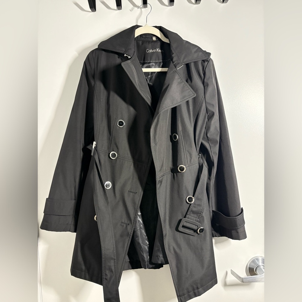 Calvin Klein Water Resistant Trench Coat - Size Medium